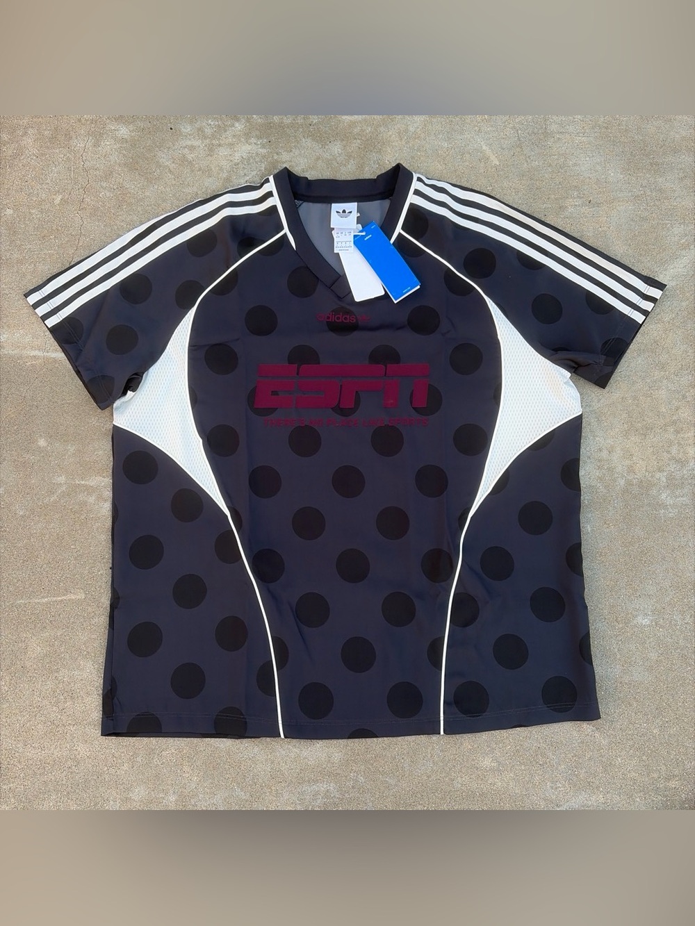 NWT Adidas ESPN Street Jersey - Women’s KV1189